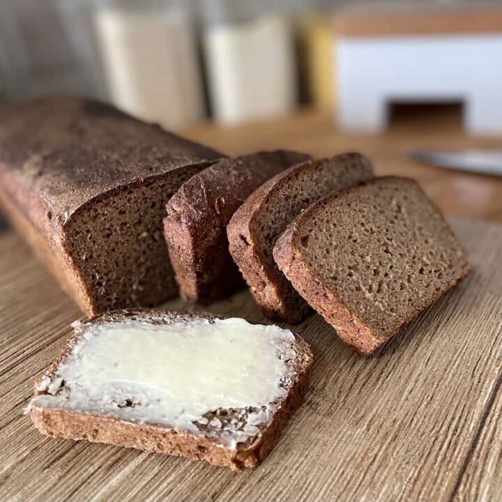New Frozen Polish Rye Bread Imported Half Cooked